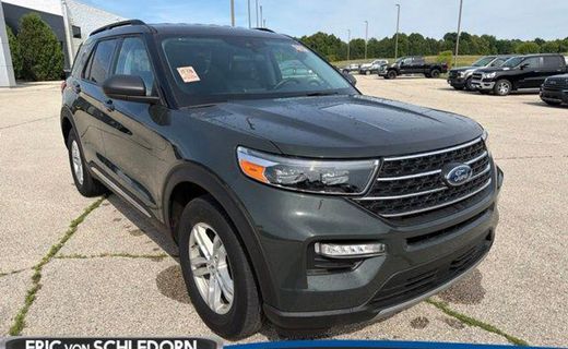 2024 Ford Explorer XLT