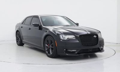 2023 Chrysler 300 300C