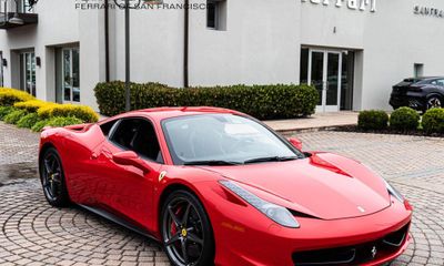 2015 Ferrari 458 Italia Coupe