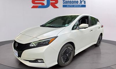 2024 Nissan Leaf SV