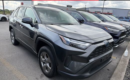 2023 Toyota RAV4 XLE