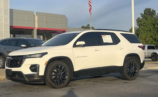 2023 Chevrolet Traverse RS