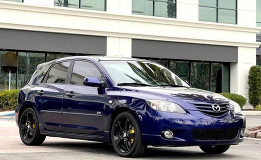 2004 Mazda MAZDA3 S