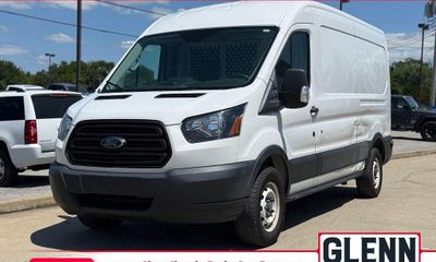 2019 Ford Transit 150 Medium Roof