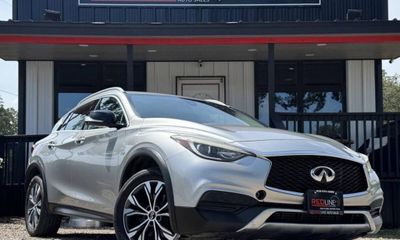 2018 Infiniti QX30 Premium