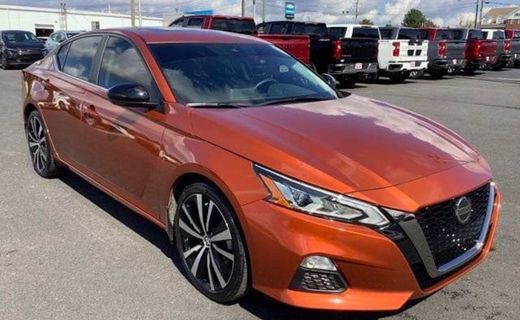 2021 Nissan Altima SR