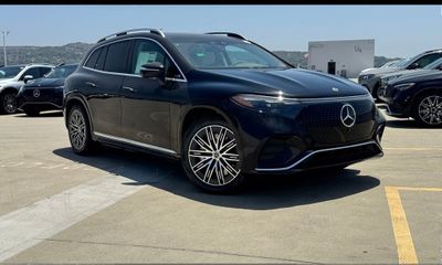 2026 Mercedes-Benz EQS-Class SUV EQS450 4MATIC