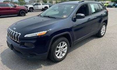 2015 Jeep Cherokee Sport