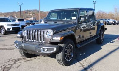 2021 Jeep Gladiator Overland