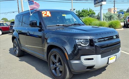 2024 Land Rover Defender 110 S