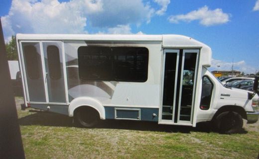 2015 Ford E-350 Econoline
