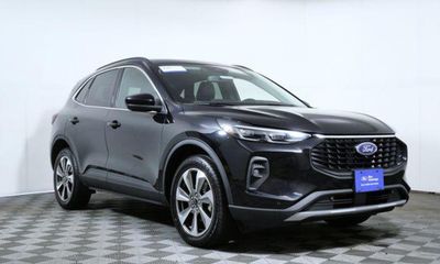 2024 Ford Escape Platinum