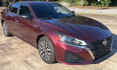 2024 Nissan Altima SV