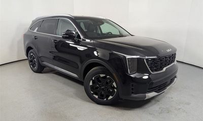 2025 Kia Sorento S