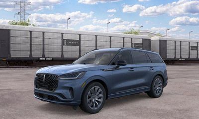 2026 Lincoln Aviator Base