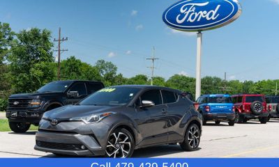 2019 Toyota C-HR LE XLE Limited