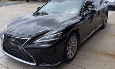 2022 Lexus LS 500 Core