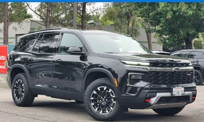 2025 Chevrolet Traverse Z71