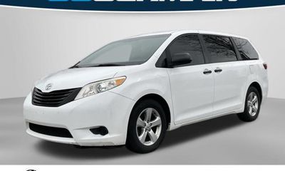 2017 Toyota Sienna L