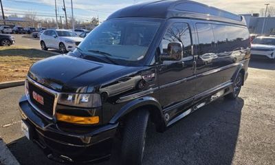 2023 GMC Savana EXT