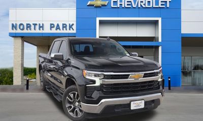 2024 Chevrolet Silverado LT