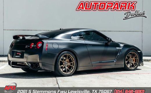 2010 Nissan GT-R Premium