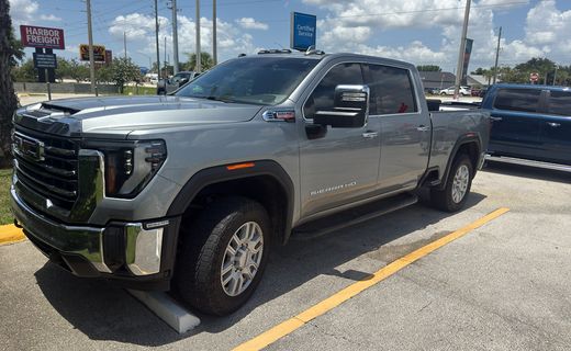 2024 GMC Sierra HD SLT