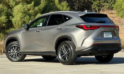 2025 Lexus NX 350 Base