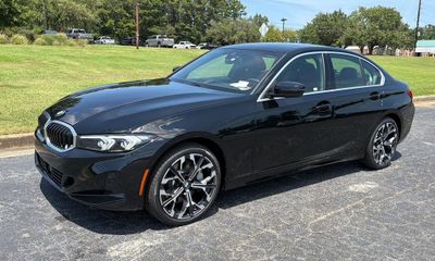 2026 BMW 330i
