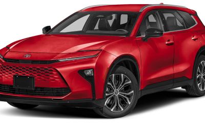 2026 Toyota Crown Signia Limited
