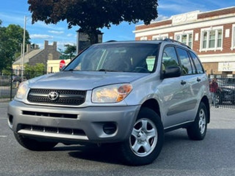 2004 Toyota RAV4 — a typically priced live listing