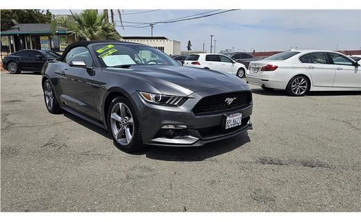 2015 Ford Mustang