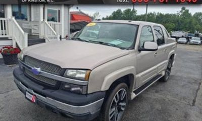 2005 Chevrolet Avalanche 1500 Z66
