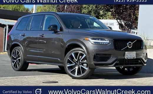 2023 Volvo XC90 Ultimate Dark