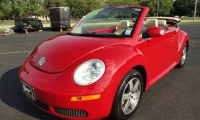 2006 Volkswagen Beetle W Package 1