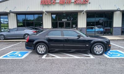 2005 Chrysler 300 Base Limited Touring