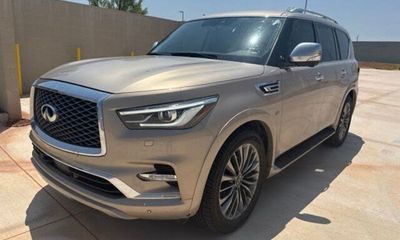 2020 Infiniti QX80 Luxe