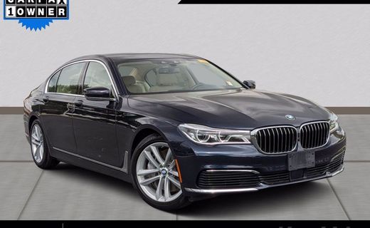 2019 BMW 750I B7