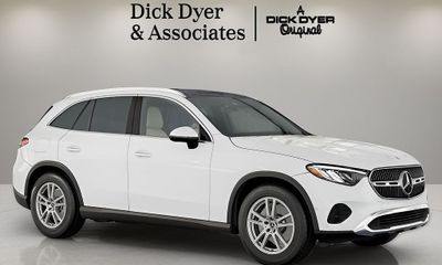 2026 Mercedes-Benz GLC-Class GLC300
