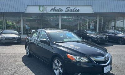 2013 Acura ILX 20 Premium