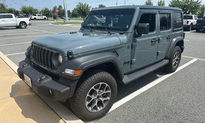 2025 Jeep Wrangler