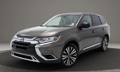 2020 Mitsubishi Outlander ES