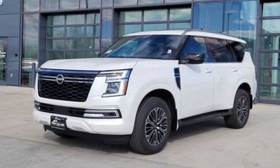 2026 Nissan Armada SL