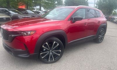 2025 Mazda CX-50 Premium Plus