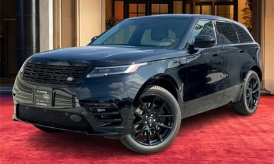 2026 Land Rover Range Velar P400 Dynamic SE