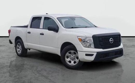 2022 Nissan Titan SV
