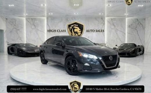 2023 Nissan Altima SR