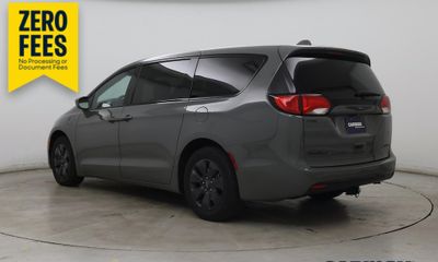 2020 Chrysler Pacifica Touring