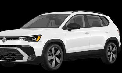 2027 Volkswagen Taos 15T S