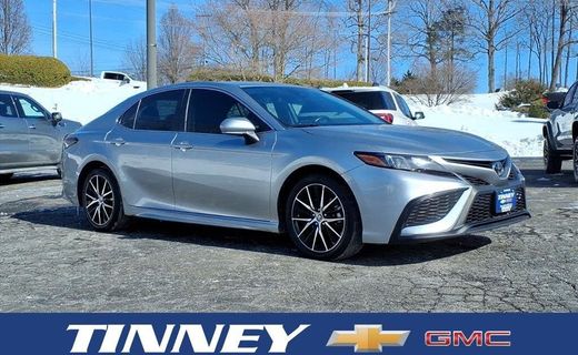 2024 Toyota Camry SE